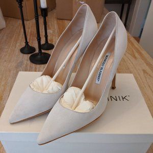 SOLD Authentic Manolo Blahnik Cream Suede Stilettos